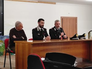 Incontro con l' Arma dei Carabinieri