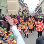 Carnevale siciliando gruppo bimbi infanzia agrumi
